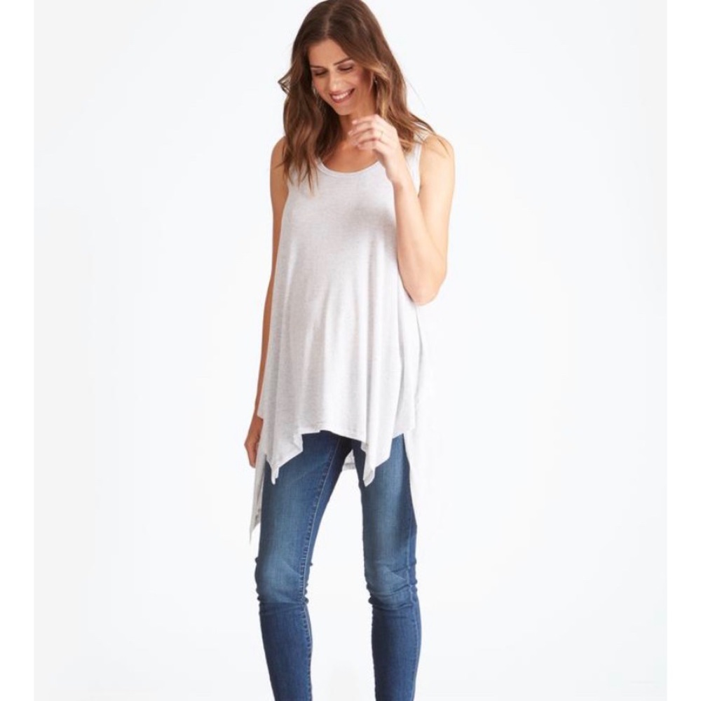 Ingrid & Isabel handkerchief maternity tank
